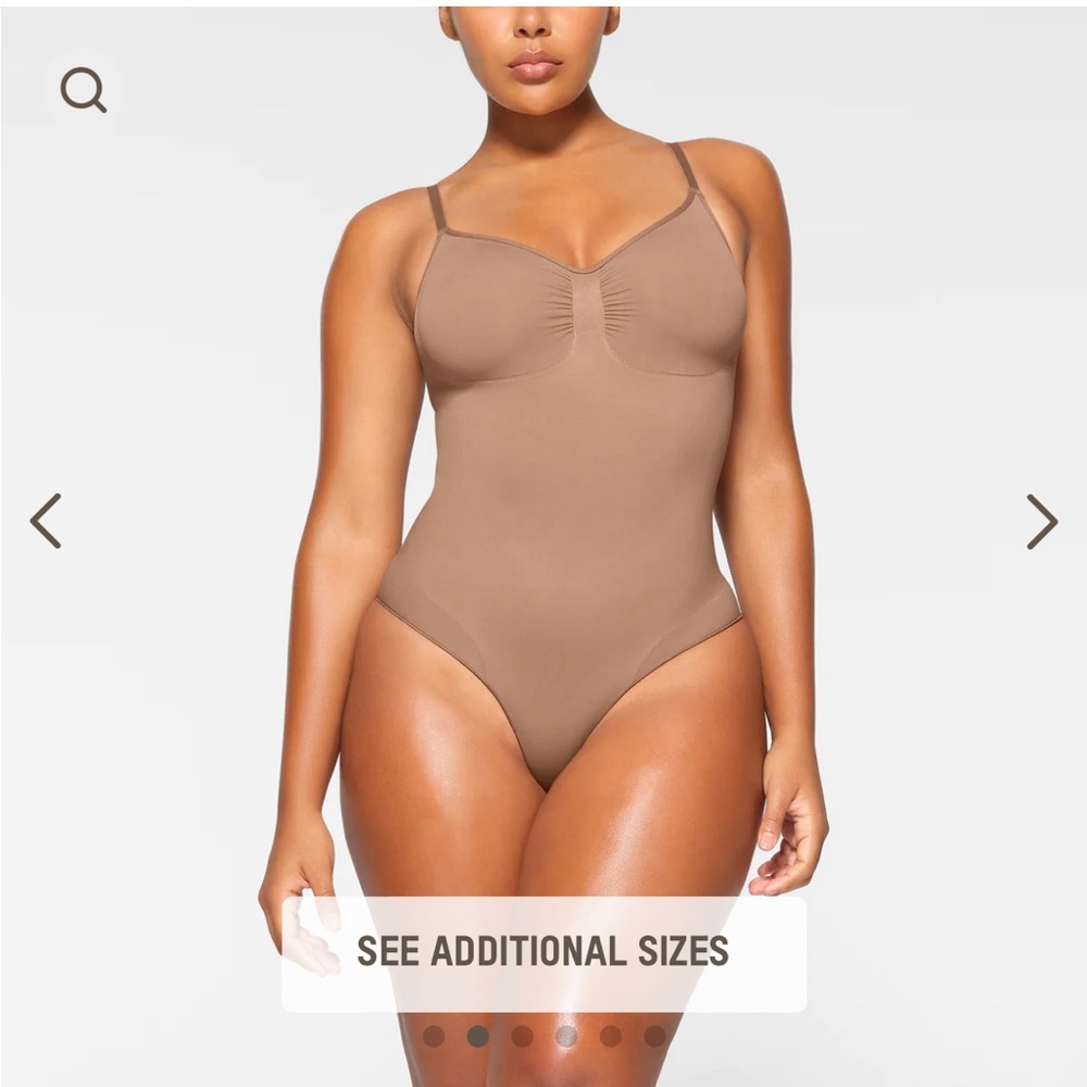 Skims Seamless sculpt Brief Body Suit in Color Sienna